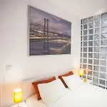 Breathtaking River View In Alfama דירה *