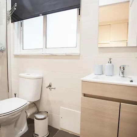 阿尔法玛壮观河景公寓