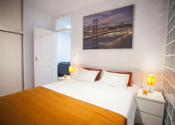 Breathtaking River View In Alfama 아파트