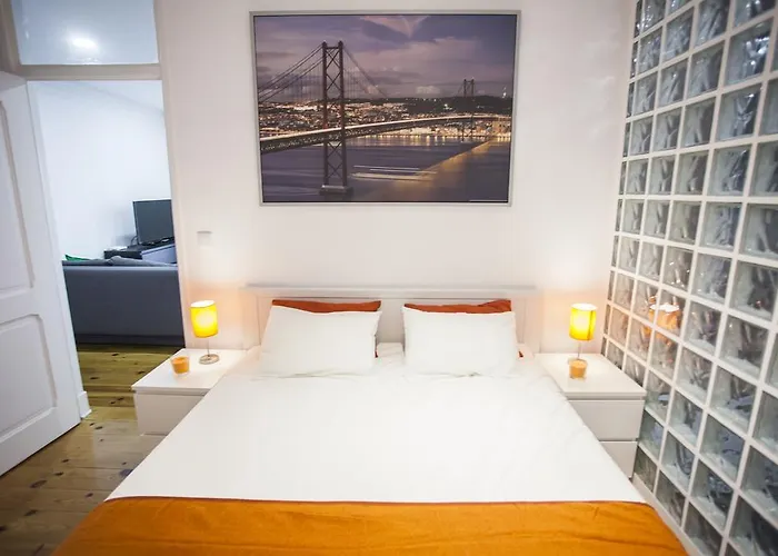 Breathtaking River View In Alfama 아파트 리스본